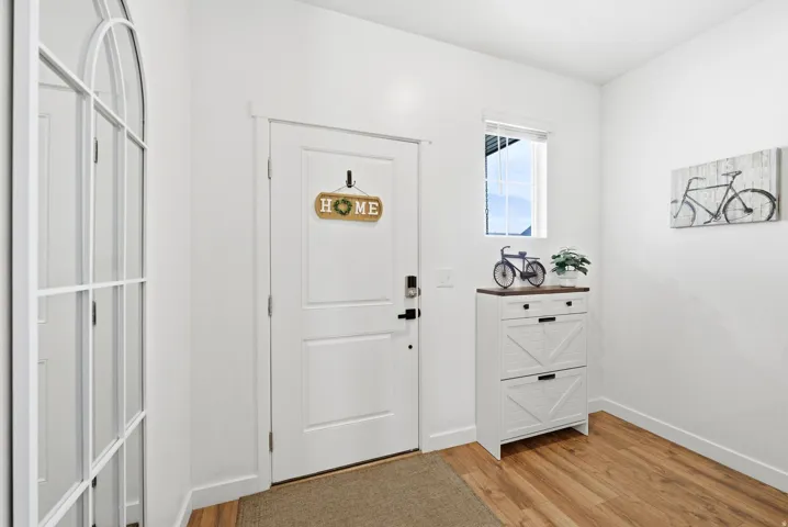 1209 S Red Cliff Dr, Santaquin, Utah 84655