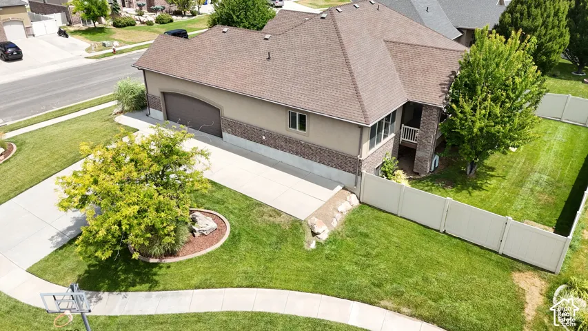 1234 S Shotley Bridge Dr, Syracuse, Utah 84075