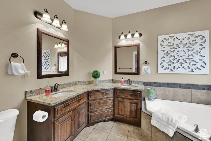 1234 S Shotley Bridge Dr, Syracuse, Utah 84075