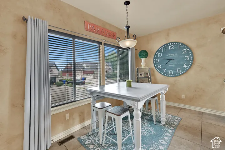 1234 S Shotley Bridge Dr, Syracuse, Utah 84075