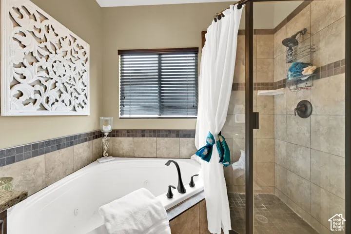 1234 S Shotley Bridge Dr, Syracuse, Utah 84075
