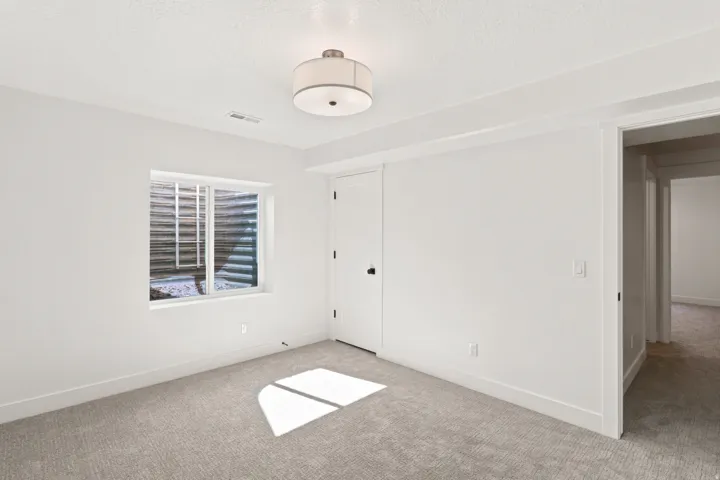 3266 W 850 N #115, Layton, Utah 84041