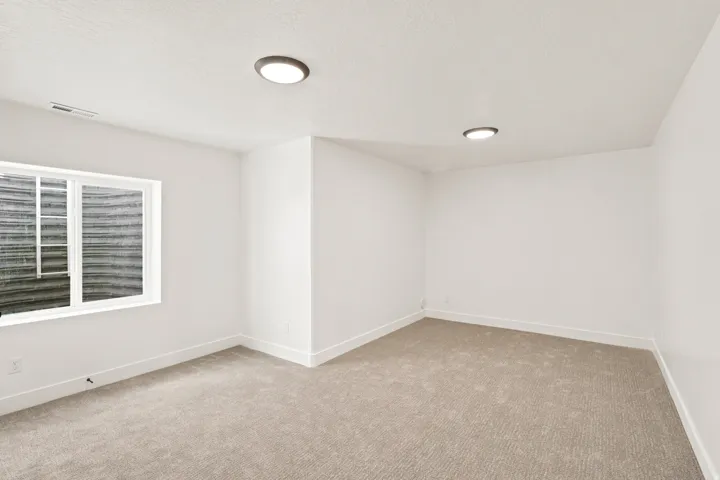 3266 W 850 N #115, Layton, Utah 84041