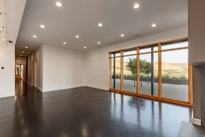 972 N Churchill Dr, Salt Lake City, Utah 84103
