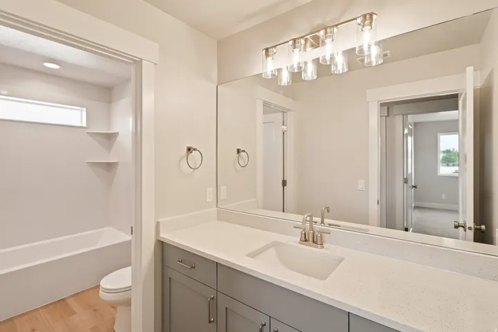 3246 W 850 N #114, Layton, Utah 84041