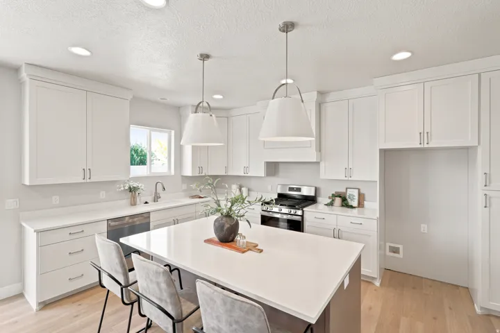 3246 W 850 N #114, Layton, Utah 84041