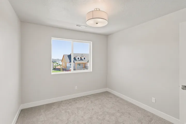 3246 W 850 N #114, Layton, Utah 84041