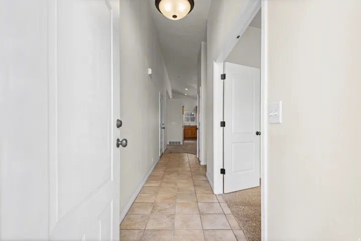 Foyer entry