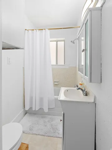 Unit 369. 1 bed 1 bath.