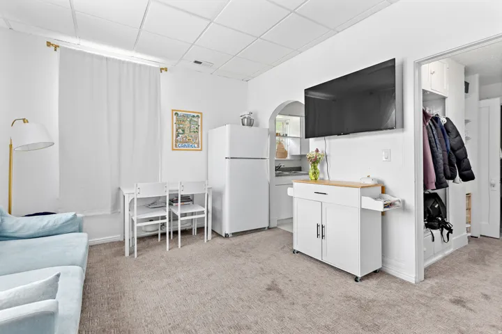Unit 369. 1 bed 1 bath.