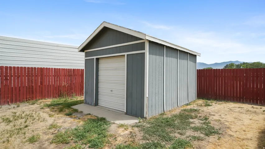 Detached storage shed