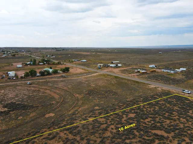 Expansive 10-acre parcel featuring natural desert vegetation