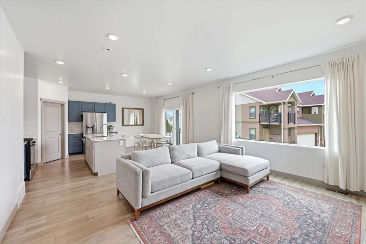 3959 W Rock Island Ave, Lehi, Utah 84043