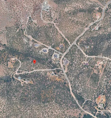 Aerial Map. Indicating the property's geographic coordinates and surrounding infrastructure