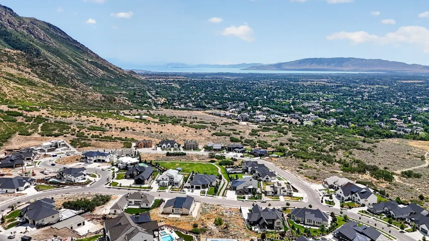 Gorgeous community with views and nestled near the foothills
