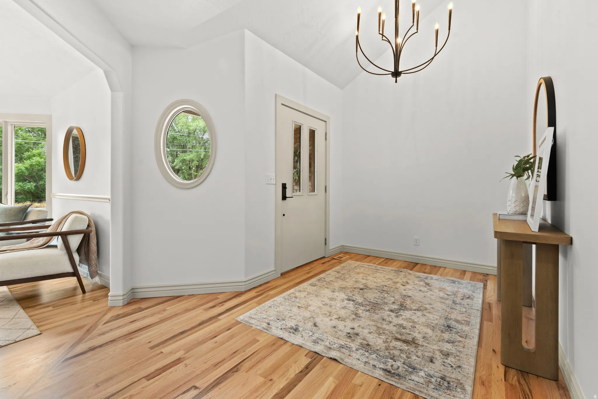 Vaulted entryway