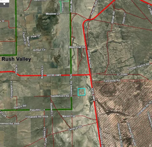 Geographic Information System (GIS) Map. Displaying the property's location within its regional context, including roads and boundaries