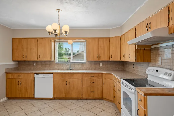 65 S 100 W, Henefer, Utah 84033