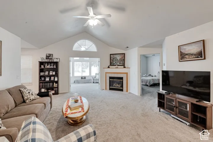 2156 W Jordan Villa Dr #b, West Jordan, Utah 84088