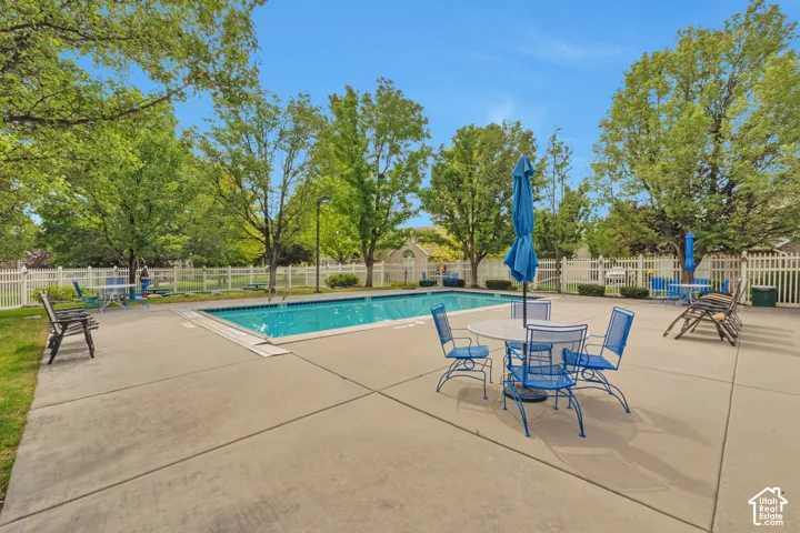 2156 W Jordan Villa Dr #b, West Jordan, Utah 84088