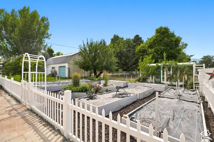240 S 100 E, Hyrum, Utah 84319