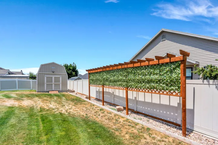 193 E Santa Fe Dr, Springville, Utah 84663