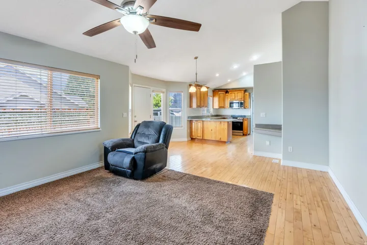 193 E Santa Fe Dr, Springville, Utah 84663
