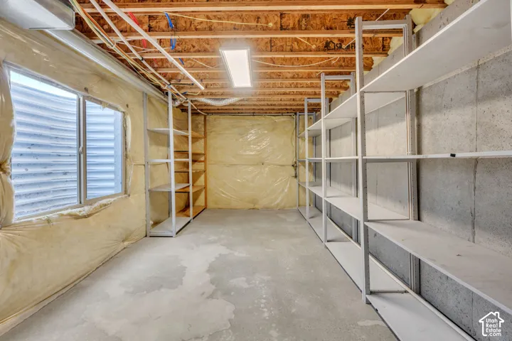 193 E Santa Fe Dr, Springville, Utah 84663