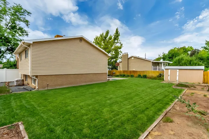 1447 E Hollow Dr, Cottonwood Heights, Utah 84121
