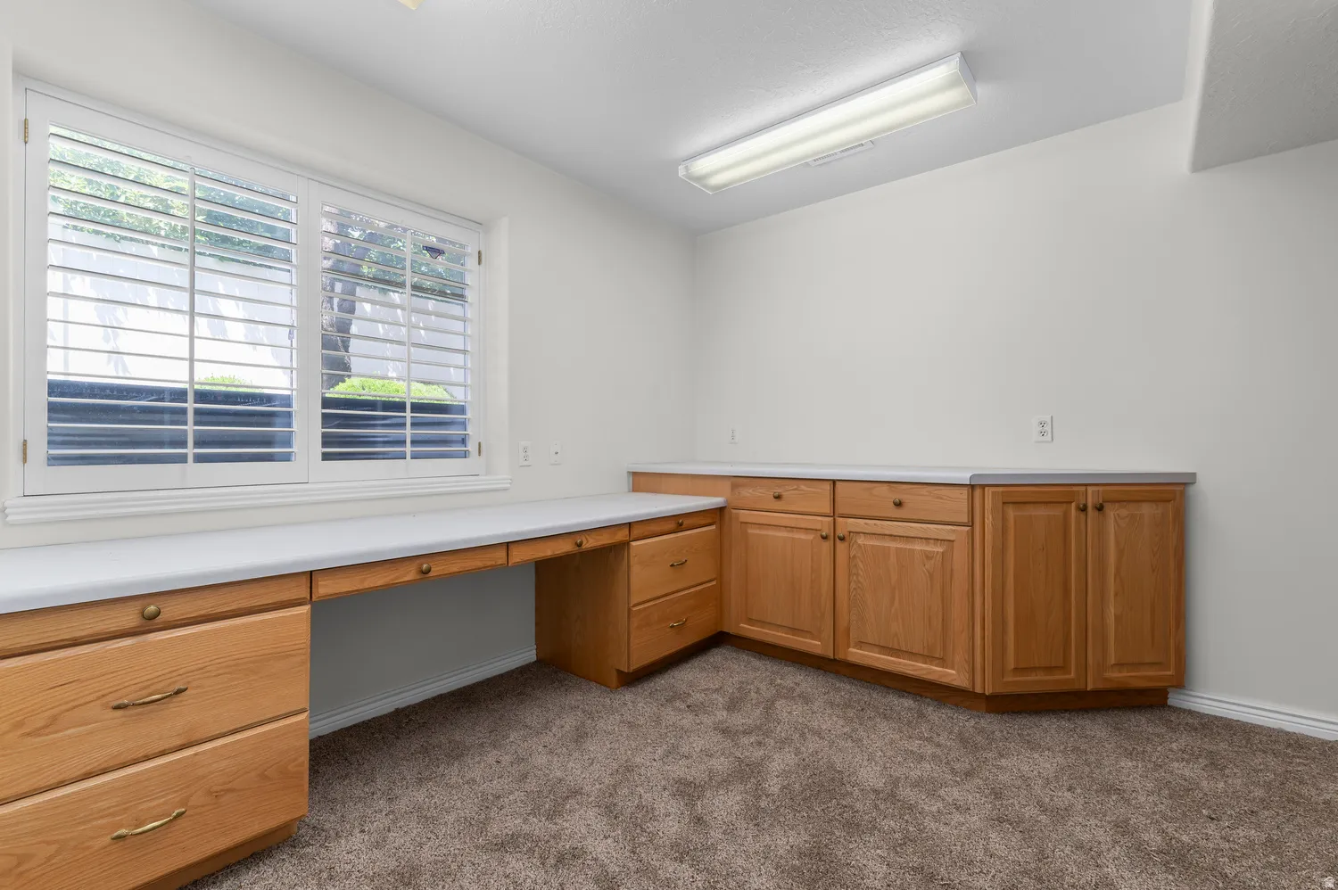 Flex Room with Built-in desk and cabinetry. Can be converted back to a Bedroom.