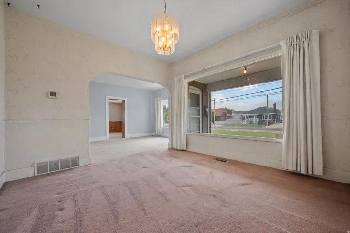 Additional dinning area, office or great space for an additional 3 Bedroom.