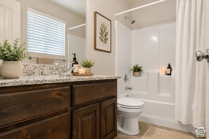 Virtually staged bathroom