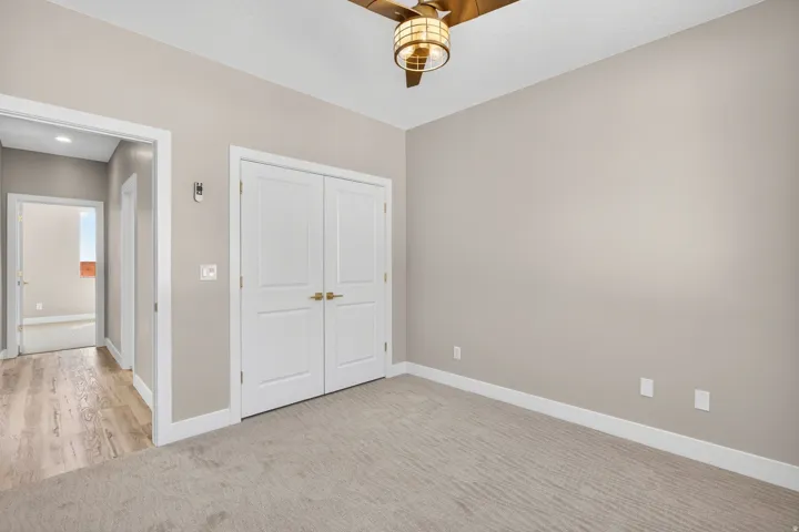 Neutral-toned wall finishes throughout