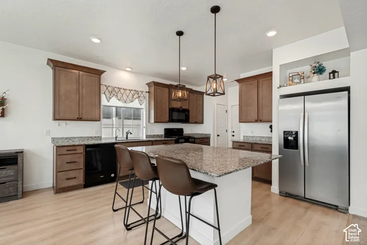 173 E Meandering Way, Farmington, Utah 84025