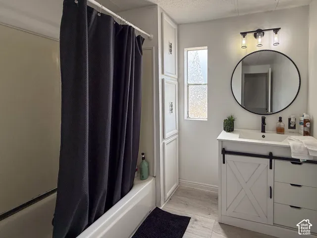 225 W 200 N #7, Huntington, Utah 84528