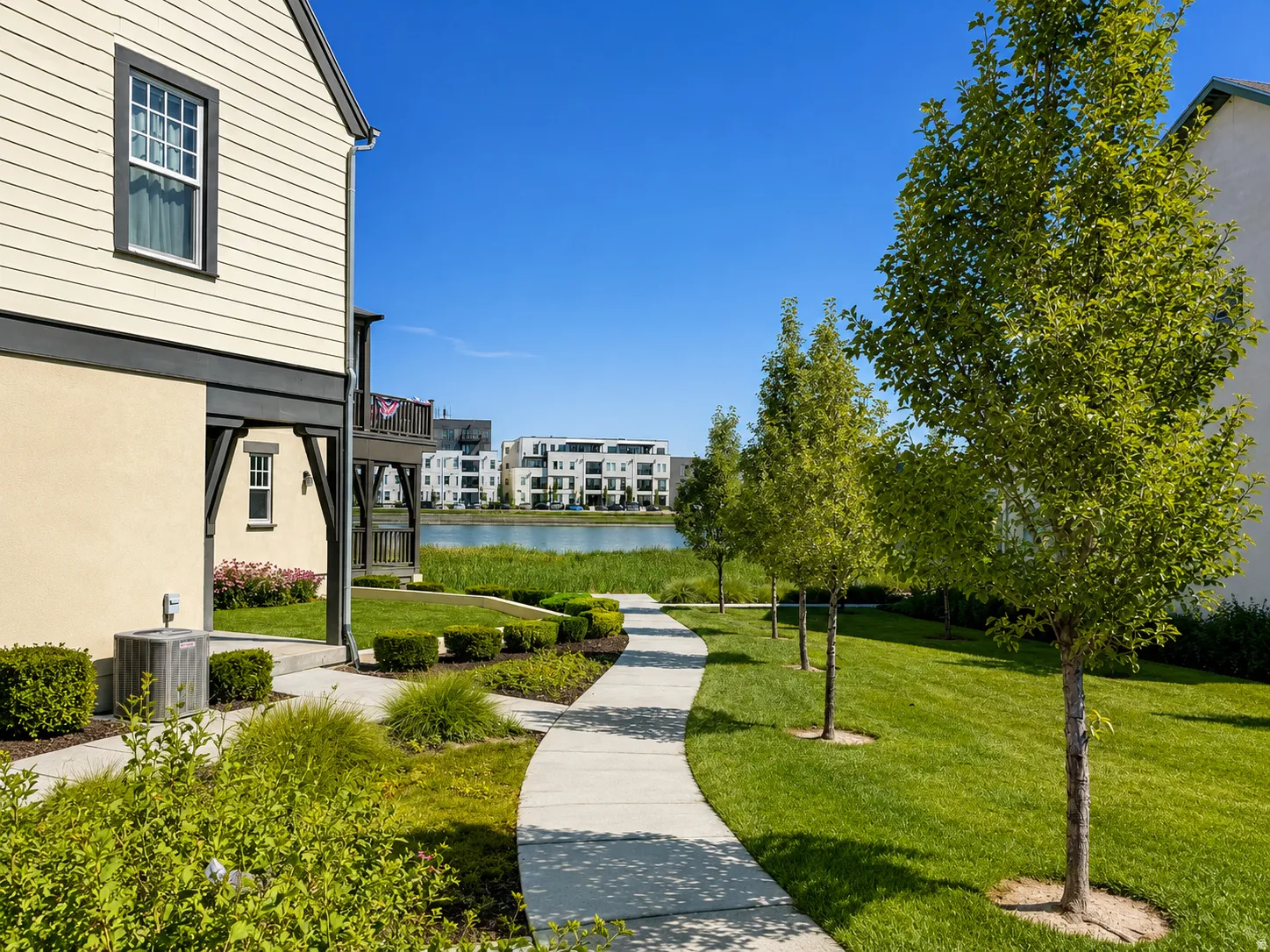 Take a short stroll along beautifully maintained pathways that lead to the lake, Harmons grocery store and nearby restaurants, creating the perfect setting for morning walks, evening sunsets, and an active outdoor lifestyle.