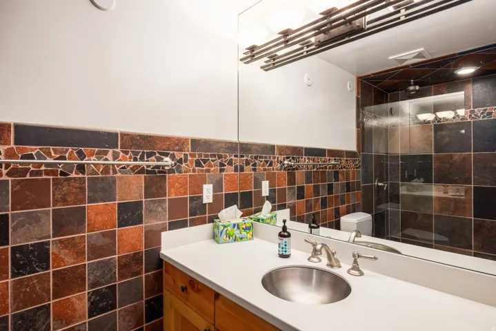 725 E 18th Ave, Salt Lake City, Utah 84103