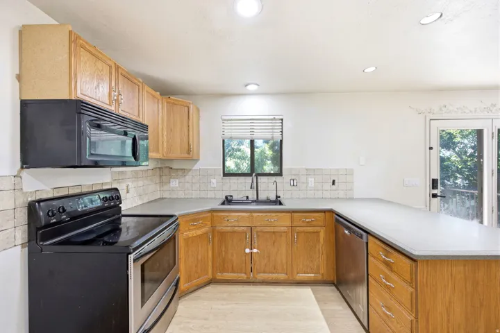 739 E 1900 N, North Ogden, Utah 84414