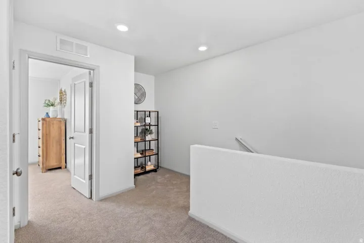 242 E Browns Creek St, Saratoga Springs, Utah 84045