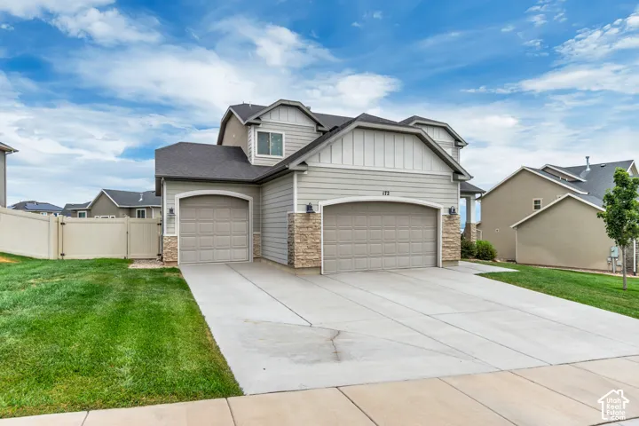 172 W Stillwater Dr, Saratoga Springs, Utah 84045