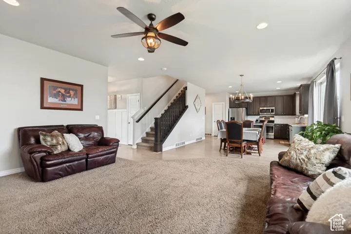 172 W Stillwater Dr, Saratoga Springs, Utah 84045