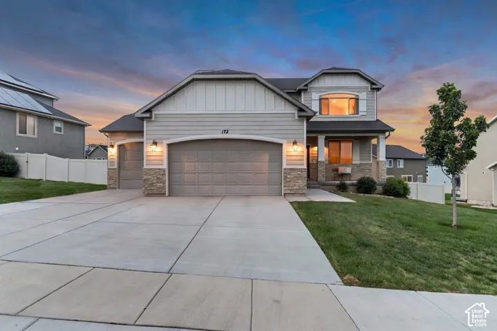 172 W Stillwater Dr, Saratoga Springs, Utah 84045