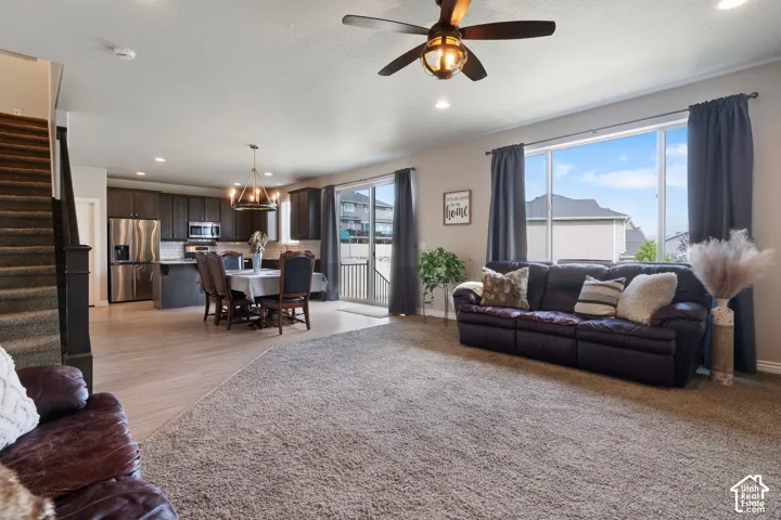 172 W Stillwater Dr, Saratoga Springs, Utah 84045