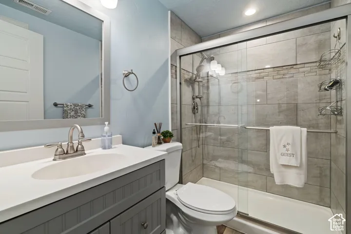 172 W Stillwater Dr, Saratoga Springs, Utah 84045