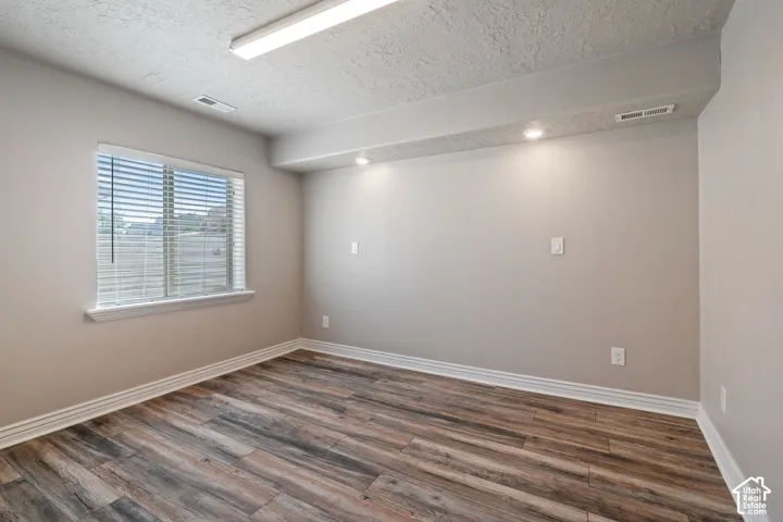 172 W Stillwater Dr, Saratoga Springs, Utah 84045