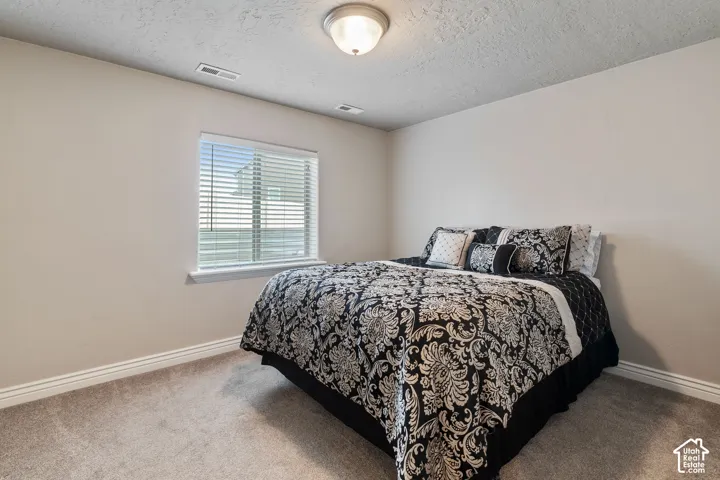 172 W Stillwater Dr, Saratoga Springs, Utah 84045