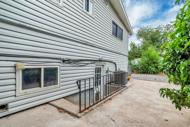 512 N 100 E, Tooele, Utah 84074