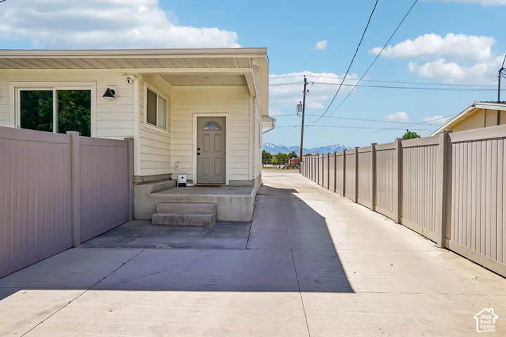 Separate Entrance for Studio and Basement MIL Apartment