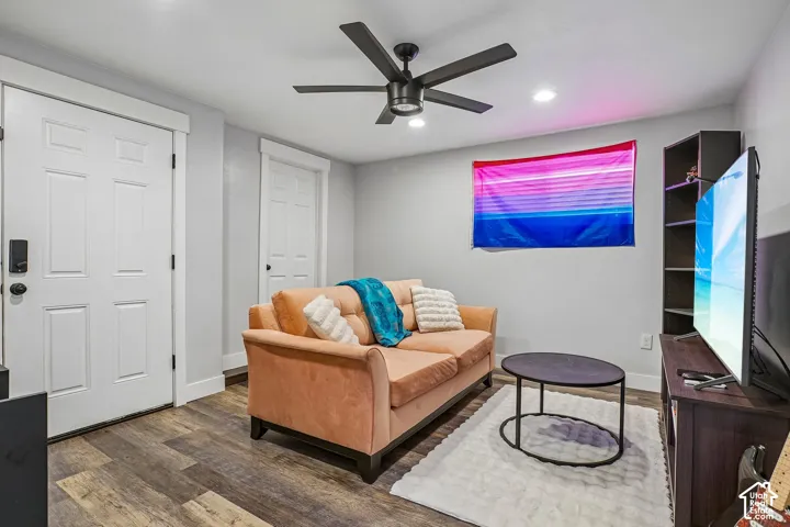 Basement MIL Apartment: Living Room