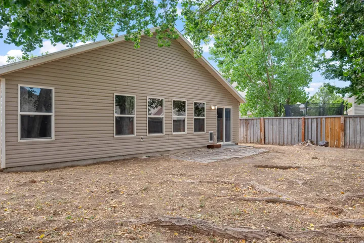 24 N Montrose Ln, Saratoga Springs, Utah 84043